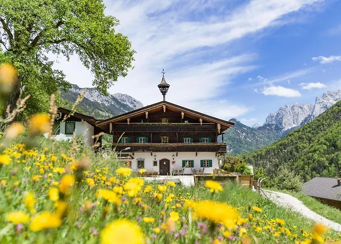 Berg\'K\'Hof Kaisertal - Alpine Hideaway